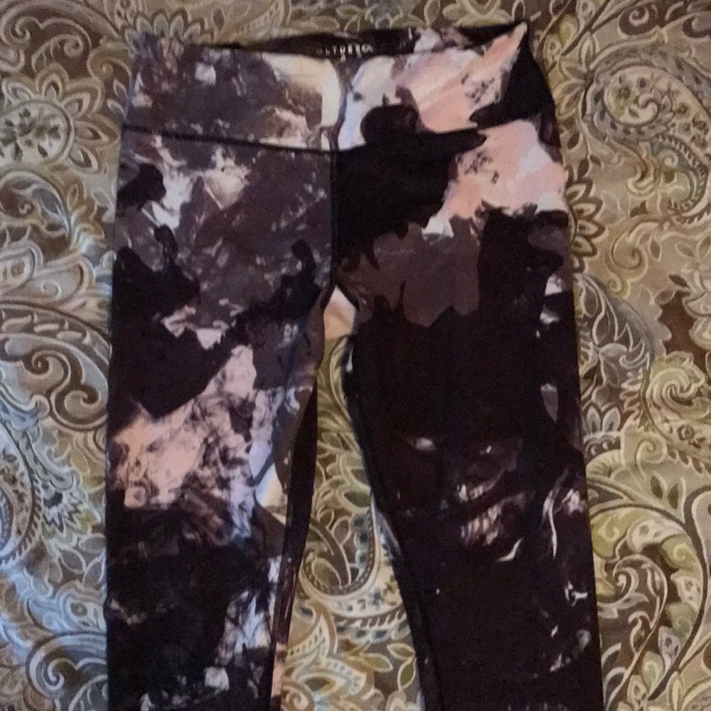Gorgeous marbled leggings